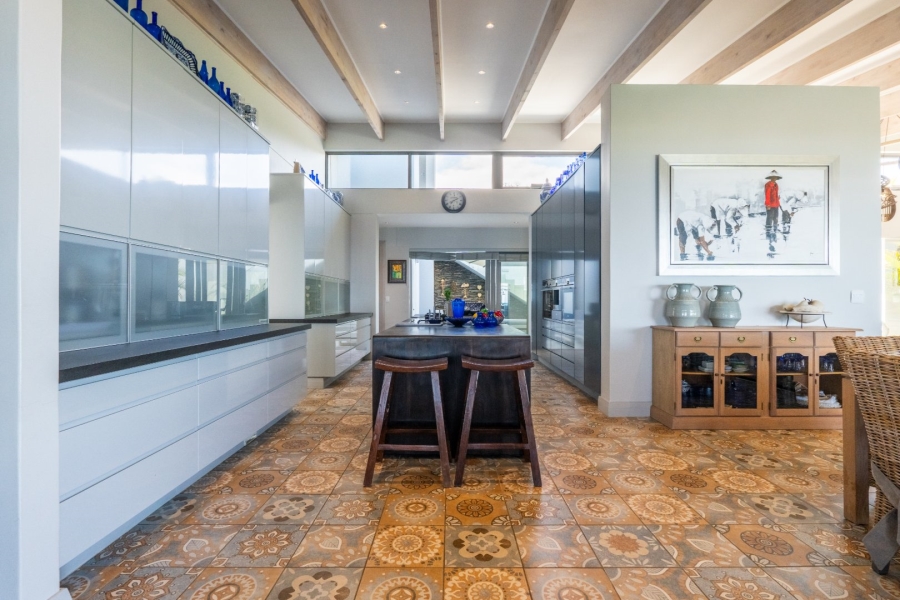 5 Bedroom Property for Sale in Wilderness Heights Western Cape